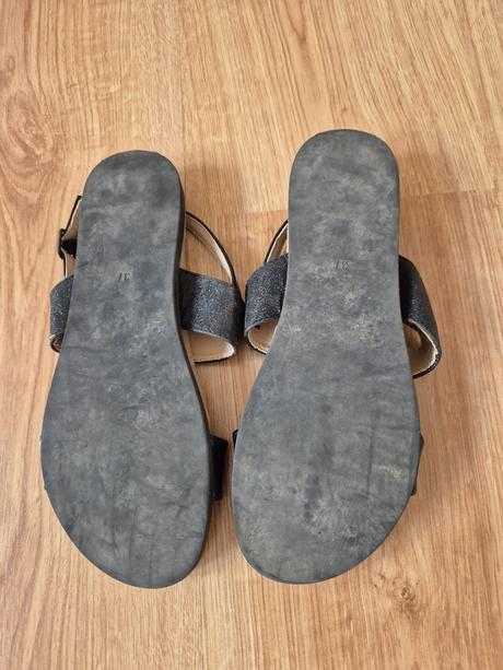 Sandále čierne velk. 38., 38