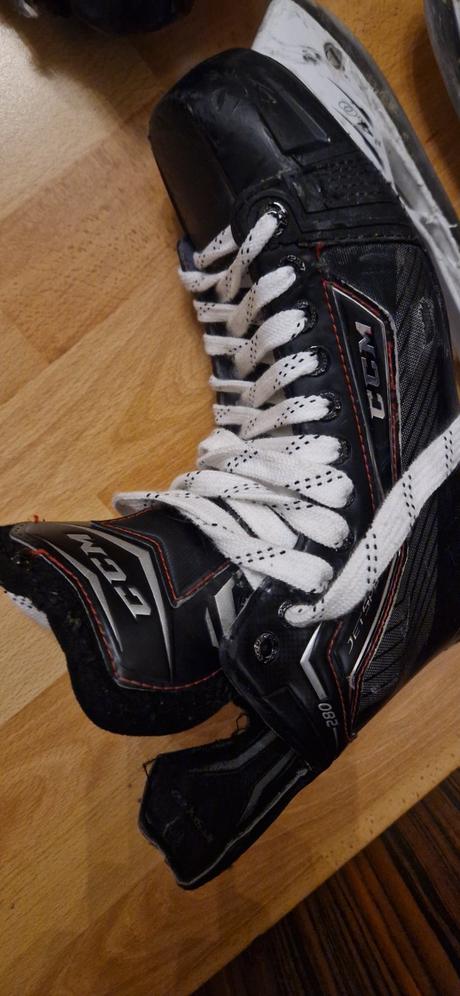 Korčule hokejové ccm, ccm,44