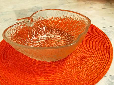 Sklenená masívna misa,