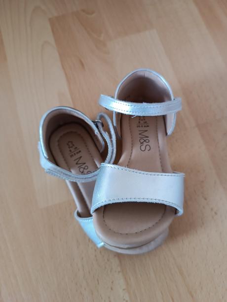 Kožené sandále m&s, 25