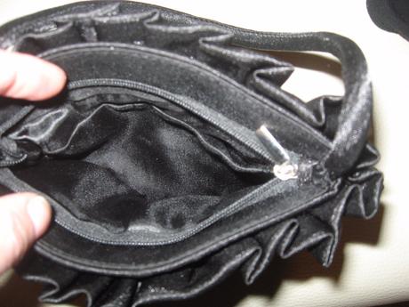 Spolocenska kabelka, 