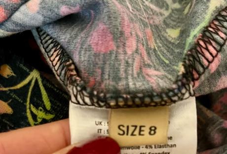 Galliano veľkosť 8, 128