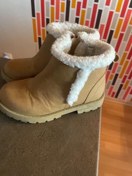 Členkové čižmy 28, lupilu,28