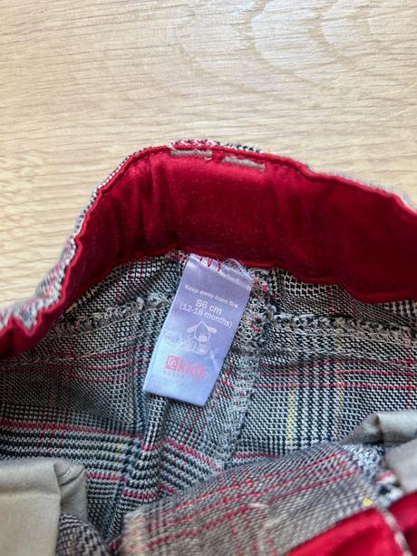 Nohavice - 86, reserved,86