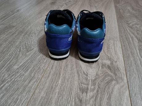 Tenisky guess, guess,34