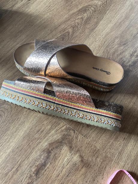 Metalické šľapky, 40