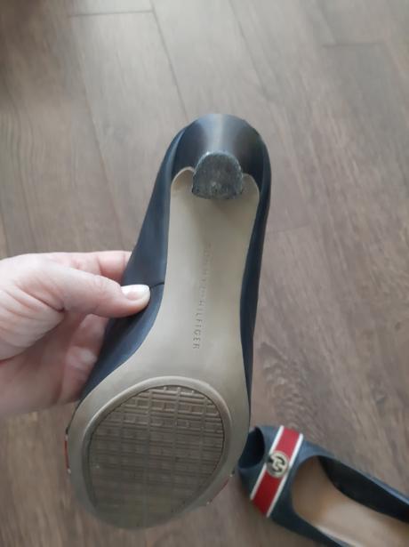 Topánočky s otvorenou špicou th, tommy hilfiger,37