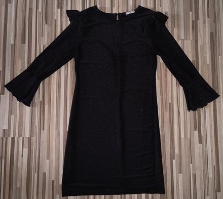 Pekné čierne šaty, m