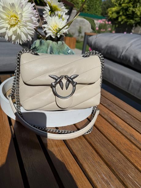 Kabelka pinko, pinko