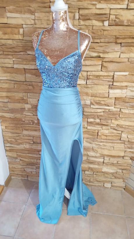 Spoločenské šaty, m