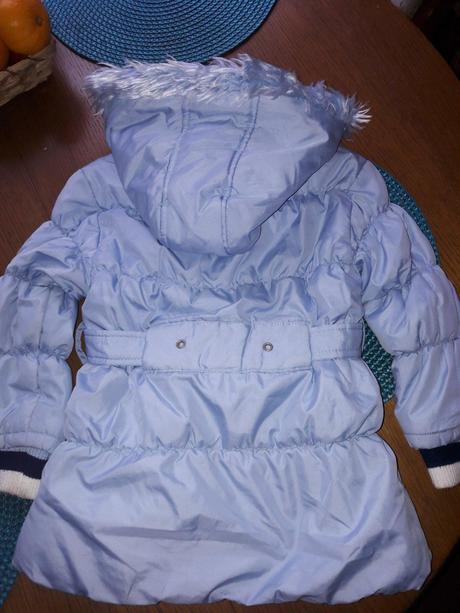 Zimna bundicka, smile,98