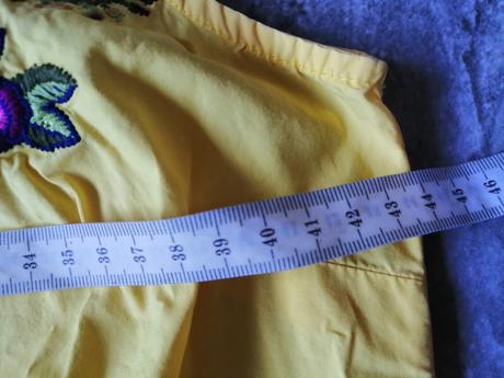 Žlté šaty stradivarius,vs,bavlna vyšívaný popelín, stradivarius,s
