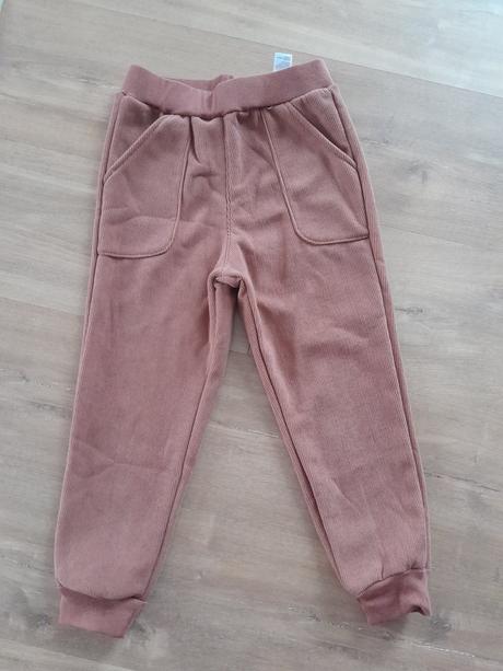 Tepláky, sinsay,116