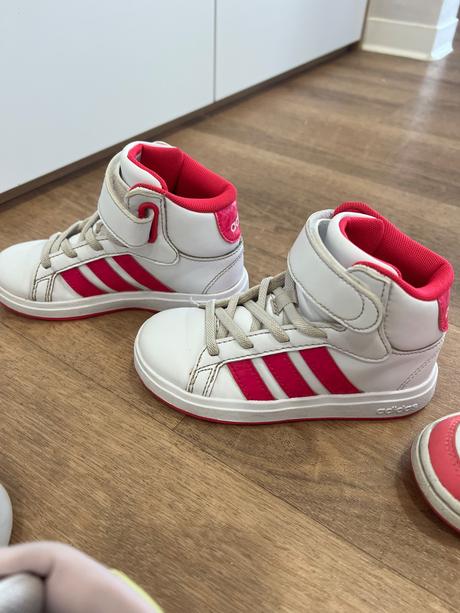 Tenisky a čižmičky, adidas,27