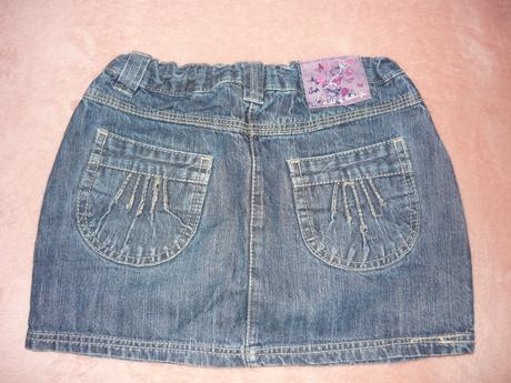 Riflová sukňa, 104