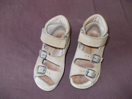 Sandálky 29, 29