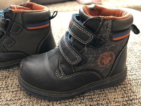 Prechodne topanky, 25