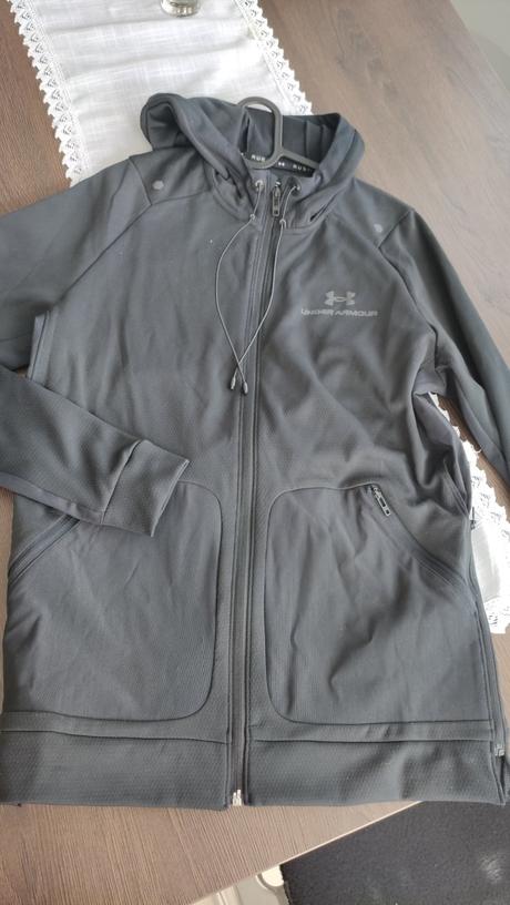 Bunda under armour, under armour,m