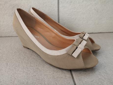 Lodičky - otvorená špička, clara barson,40