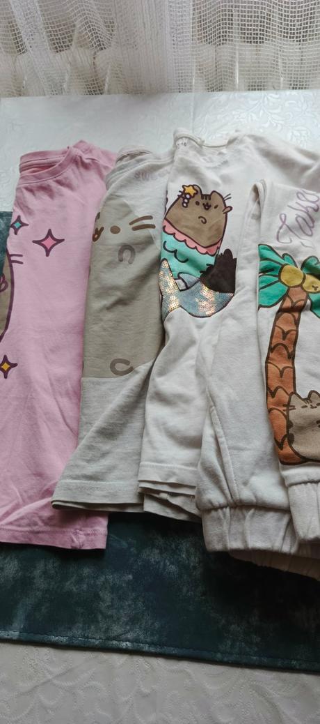 Mix oblečenia, 122–134