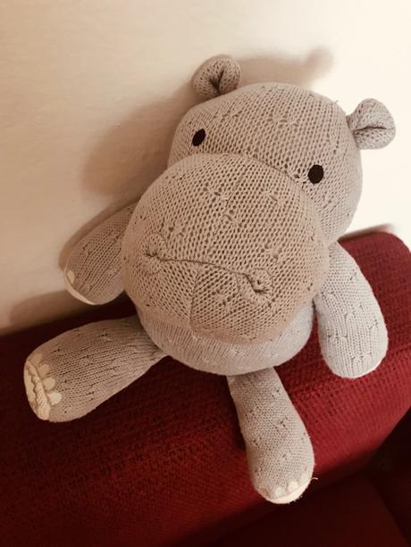 Pletený hrošík sivý zn.jolleir, 