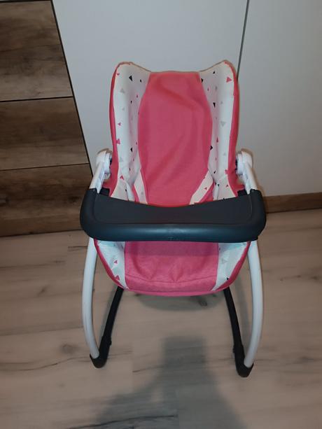Jedálenská stolička pre bábiky,