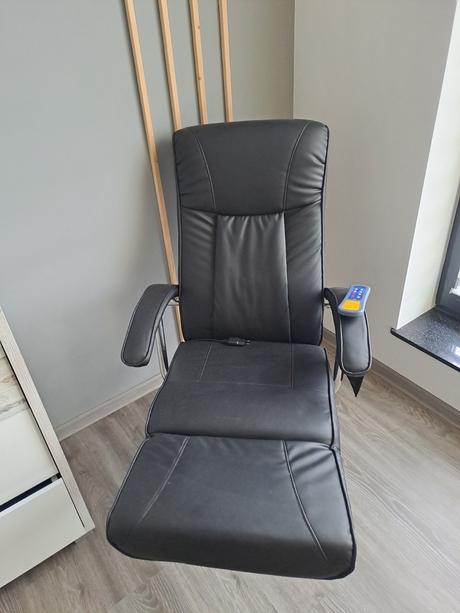 Masážne kreslo,  10 funkcii, 