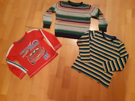 Pulóvrik a 2 tričká, 104