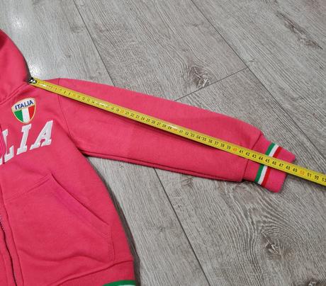 Mikina z talianska, 122