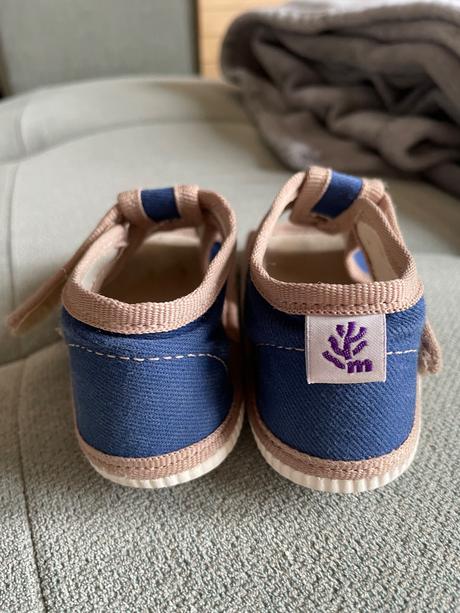 Barefoot papucky milash 20, 20