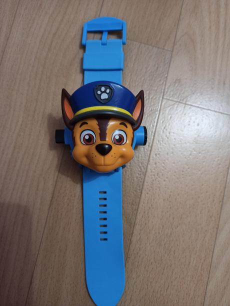 3d hodinky s projektorom paw patrol,