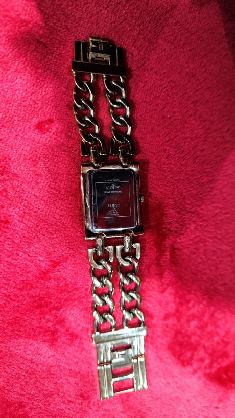 Guess hodinky medené, guess