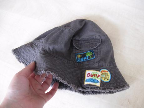 Chlapčenský klobúčik, 56