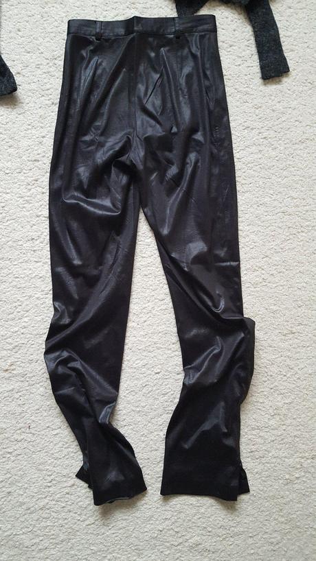 Nohavice a svetrik xs-s, s