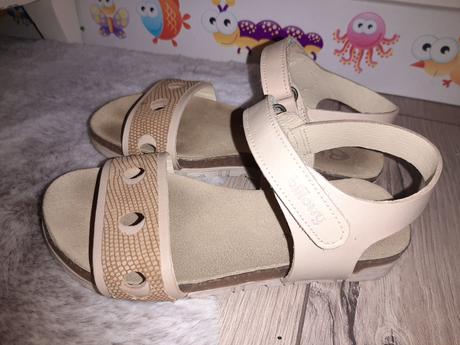 Sandálky billowy kvalitná značka, 30