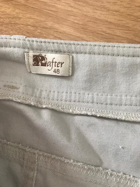 Sukňa s elastanom, 48