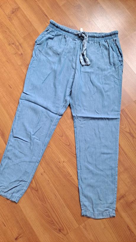 Lahucke rifle s gumou v pase, mango,m