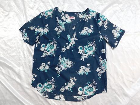 Pekna bluzka, 44