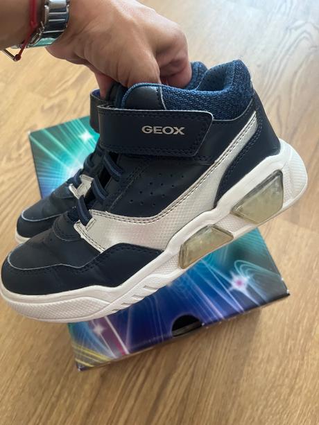 Geox blikajúce tenisky, geox,32