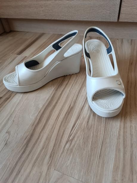 Originál crocs sandále - veľmi pohodlné, top stav, crocs,40