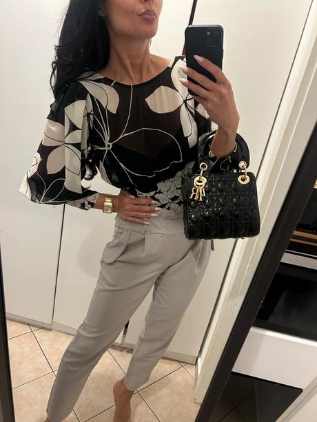 Rinascimento nohavice, s