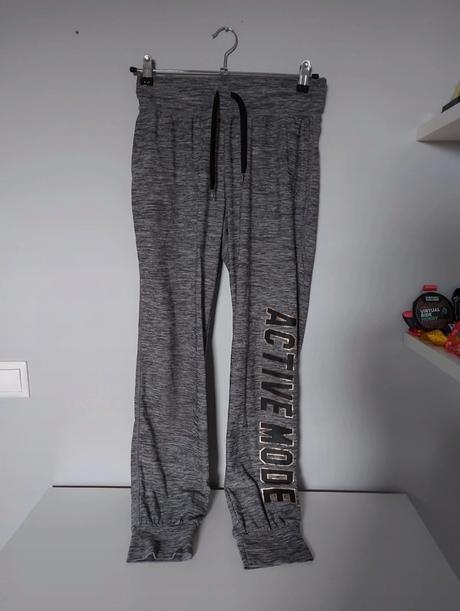 H&m sportove tepláky, h&m,s