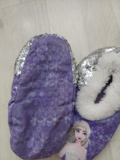 Papuče č.23-25, 24