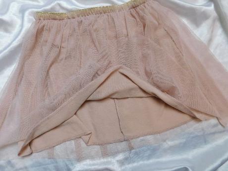 Pekna tylova sukna, 140