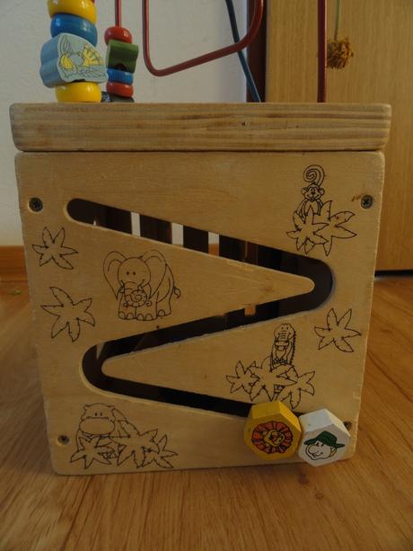 Drevena hracia kocka, 