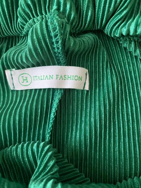 Zelené šaty,španielsky štýl, 38