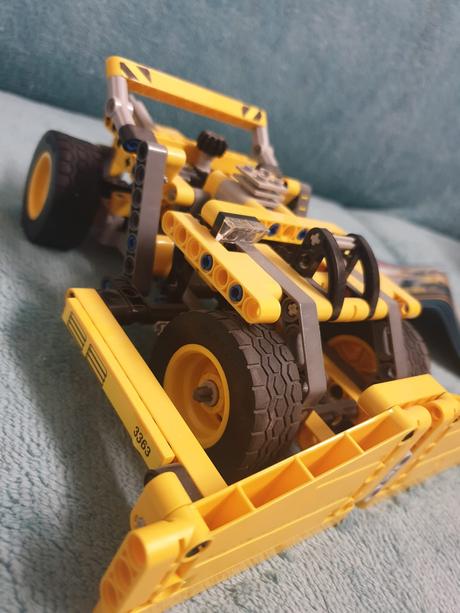 Skladačka - úplna kopia lega technic 42035, 