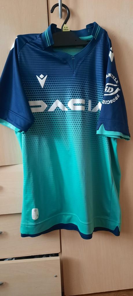 Tričká, 164