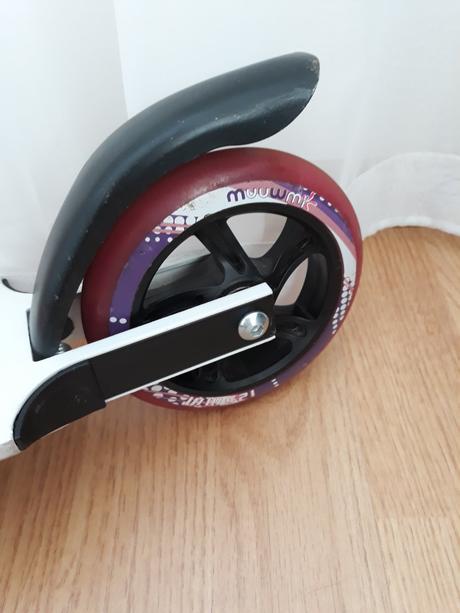 Kolobežka muuwmi, authentic