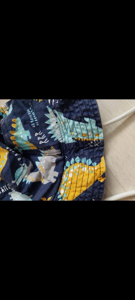 Klobúk č.98-104, 98